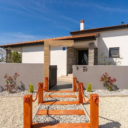 Awesome In Tatil Evi *